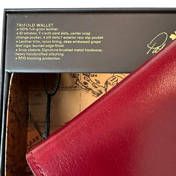 Patricia Nash Red Leather Wallet - Picture 8 of 9